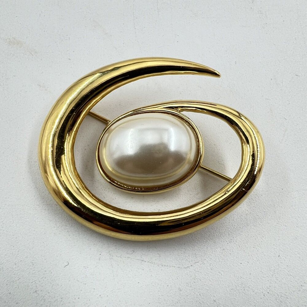 Monet 90s Space Age Atomic Spiral Faux Pearl Gold Tone Pin Brooch Vintage Signed